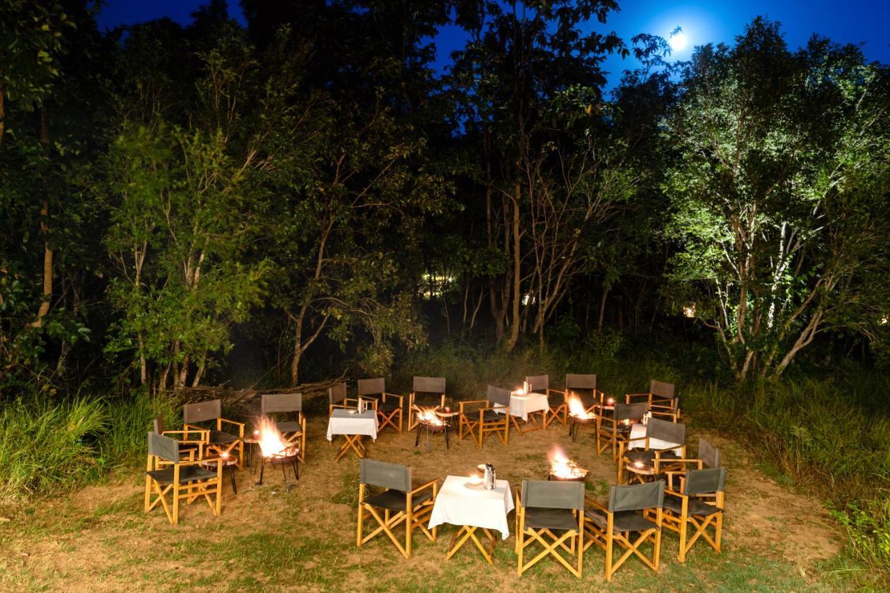 Kanha Jungle Camp Exterior photo