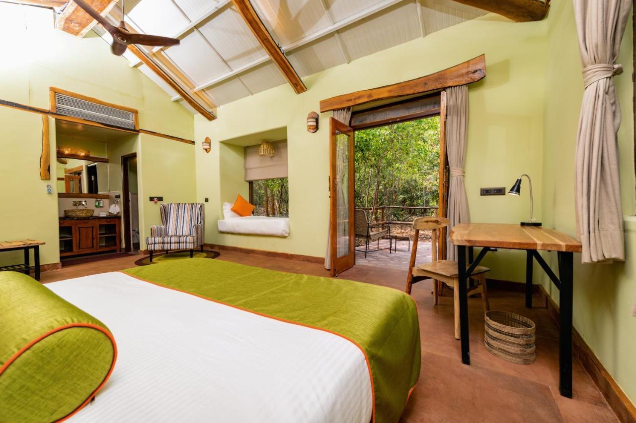 Kanha Jungle Camp Exterior photo