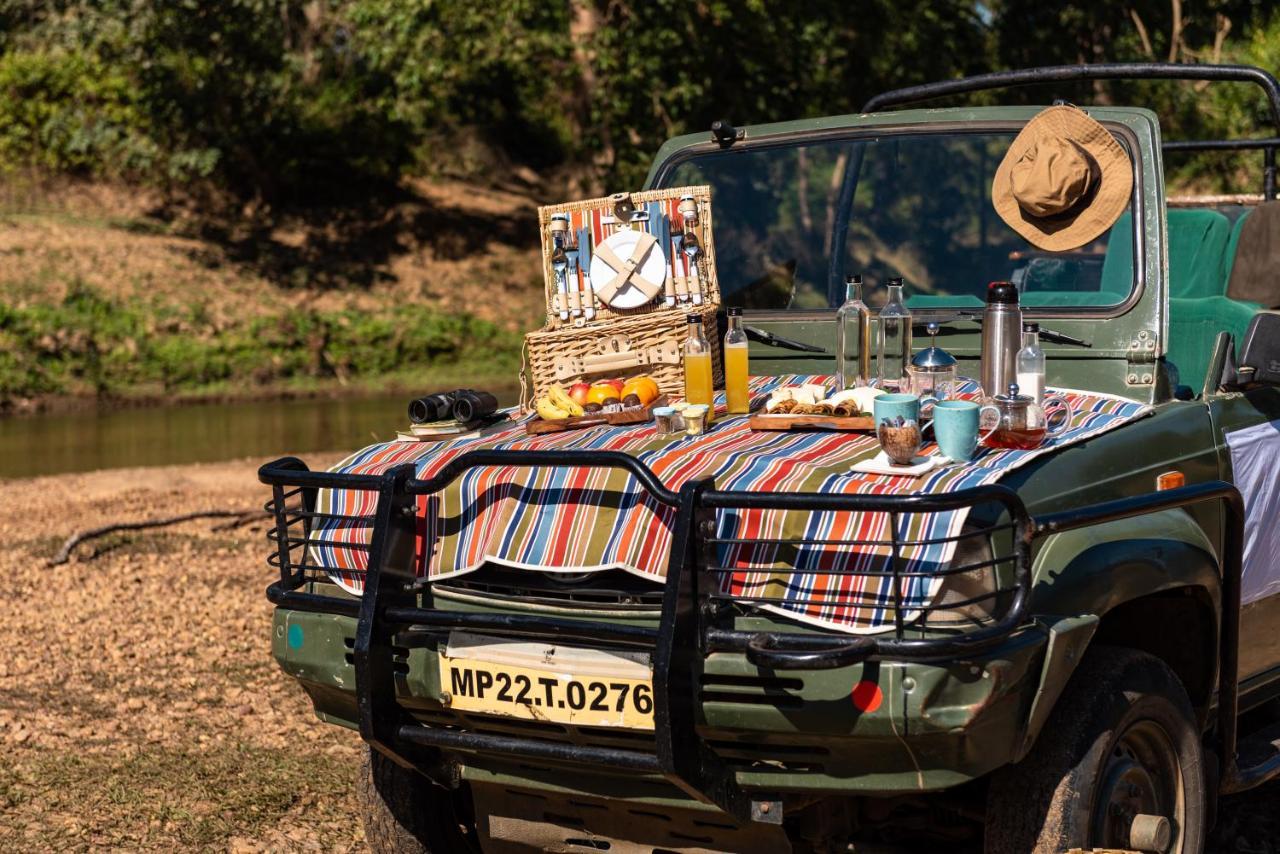 Kanha Jungle Camp Exterior photo