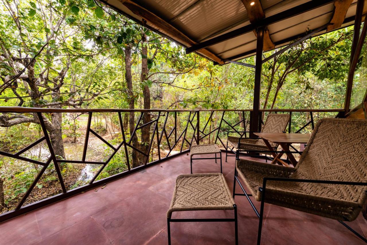Kanha Jungle Camp Exterior photo
