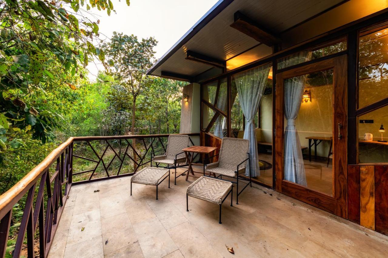 Kanha Jungle Camp Exterior photo