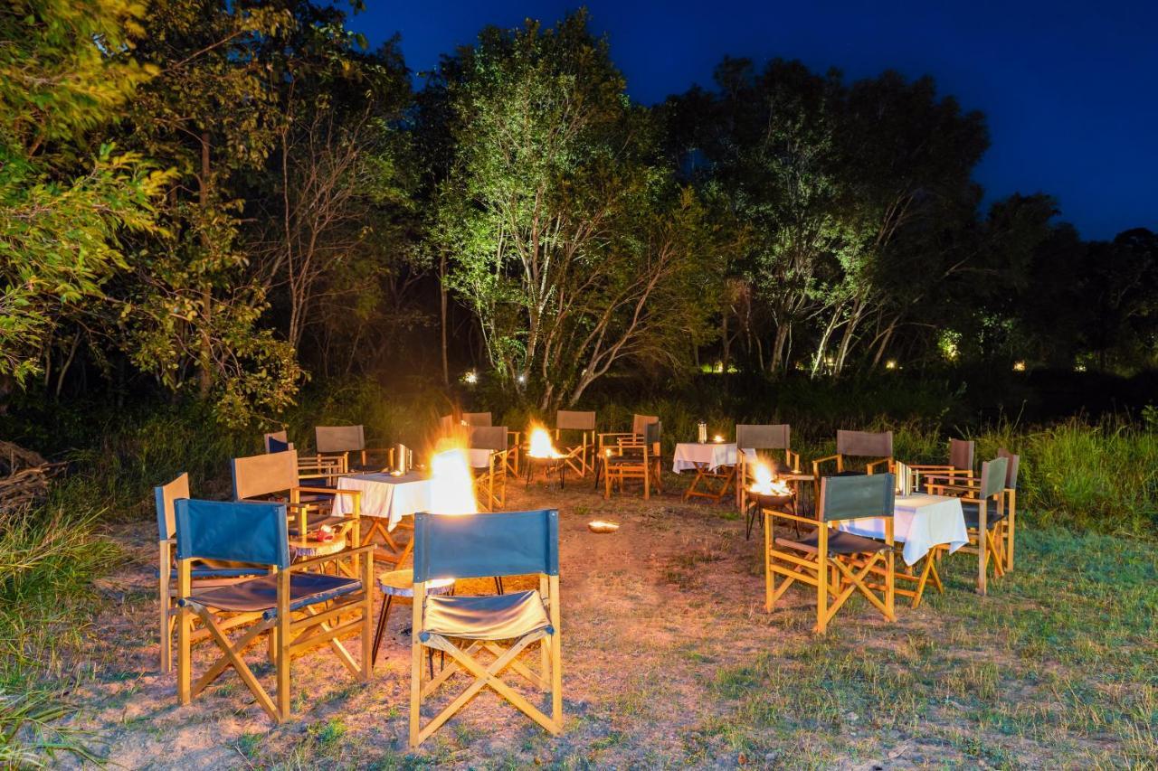 Kanha Jungle Camp Exterior photo